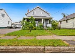 35 Churchill ST Moncton, NB E1C 7H8