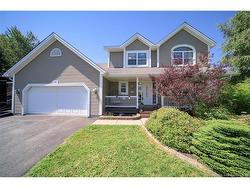 11 Granite DR Quispamsis, NB E2E 0E5