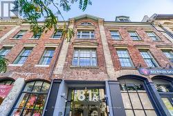 210 - 81A FRONT STREET E  Toronto, ON M5E 1B8