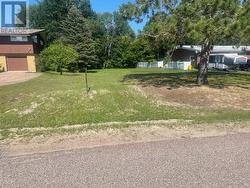 28 BARRY LOT#17 STREET Laurentian Valley, ON K8A 7L5