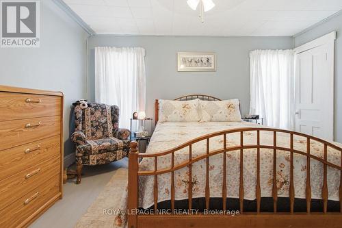 267 Killaly Street E, Port Colborne (Killaly East), ON - Indoor Photo Showing Bedroom
