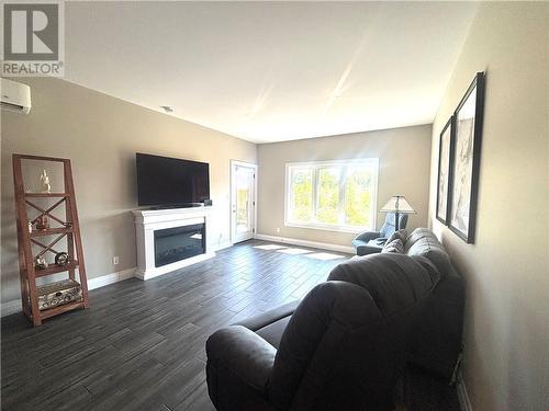 2512 Parkview Drive Unit# E16, Azilda, ON 