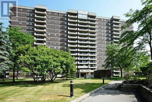 810 - 1705 PLAYFAIR DRIVE  Ottawa, ON K1H 8P6