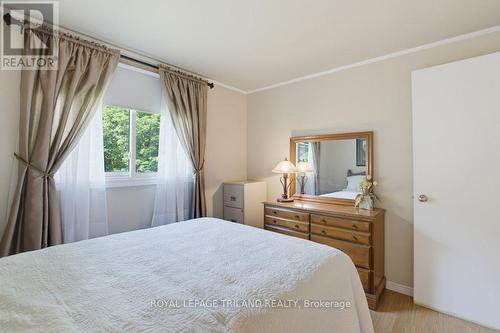 5 Warren Crescent, St. Thomas, ON 