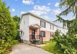307 Rue Davidson O.  Gatineau (Gatineau), QC J8R 2N4