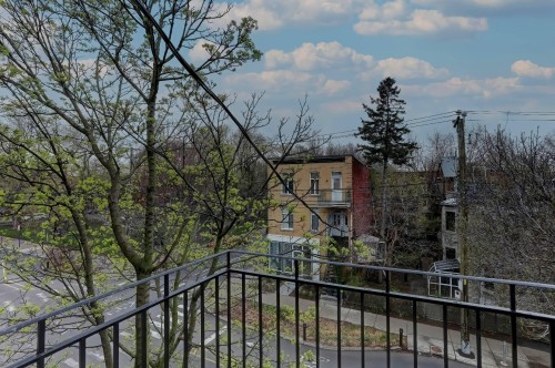 Balcony - 2010 Av. Laurier E., Montréal (Le Plateau-Mont-Royal), QC 