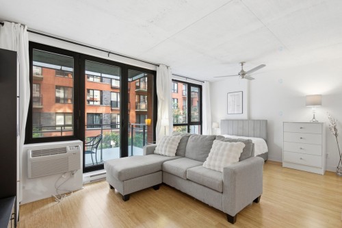 Overall view - 343-950 Rue Notre-Dame O., Montréal (Le Sud-Ouest), QC - Indoor Photo Showing Other Room