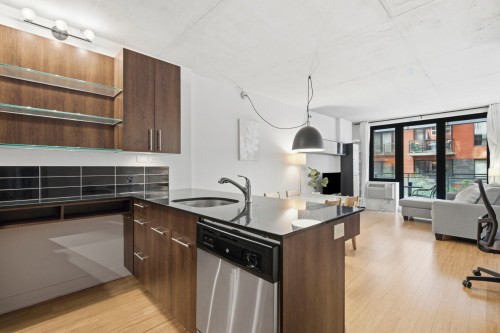 Kitchen - 343-950 Rue Notre-Dame O., Montréal (Le Sud-Ouest), QC - Indoor Photo Showing Kitchen