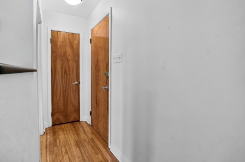 Hall d'entrée/Vestibule - 10377 Rue Prieur O., Montréal (Ahuntsic-Cartierville), QC - Indoor Photo Showing Other Room