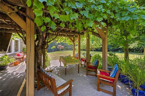2497 Enefer Rd, Nanaimo, BC 