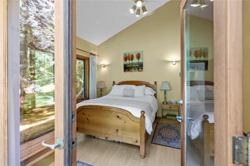 2497 Enefer Rd, Nanaimo, BC 