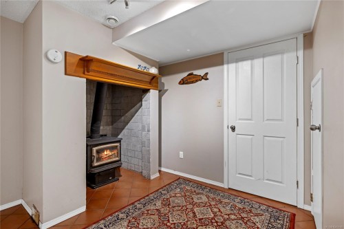 2497 Enefer Rd, Nanaimo, BC 