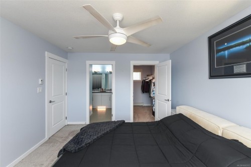 829 Tracker Pl, Comox, BC 
