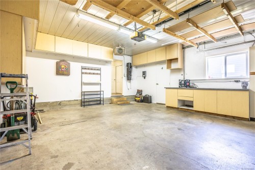2638 Ernhill Dr, Langford, BC 