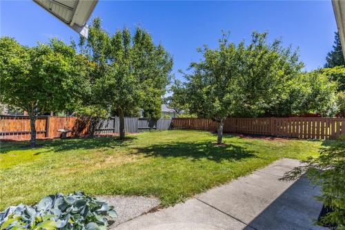 2638 Ernhill Dr, Langford, BC 