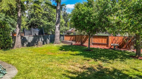 2638 Ernhill Dr, Langford, BC 