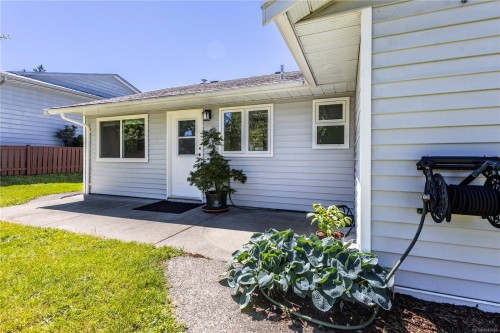 2638 Ernhill Dr, Langford, BC 
