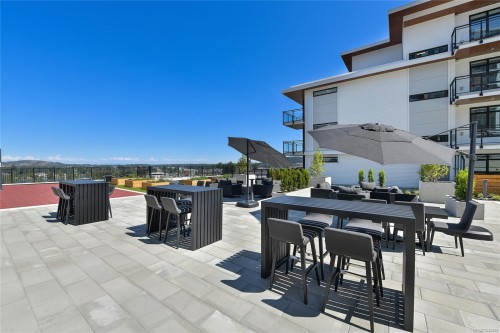 #302-1114 Samar Cres, Langford, BC - Outdoor