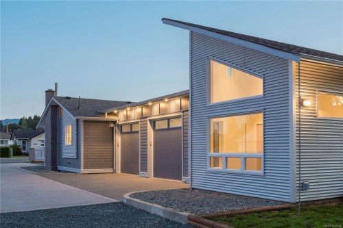 3335 Auchinachie Rd  Duncan, BC V9L 4A1