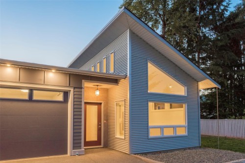 3335 Auchinachie Rd, Duncan, BC - Outdoor