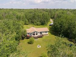 52927 Main ST  Manigotagan, MB R0E 1E0