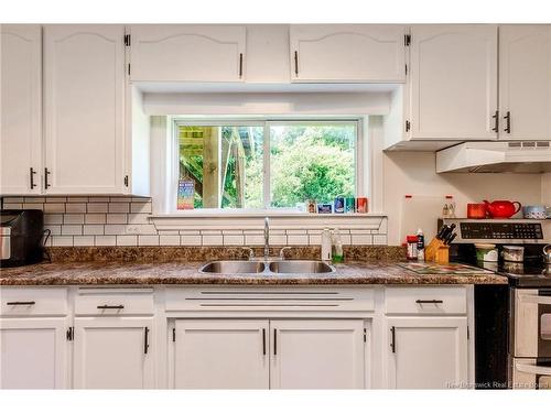 298 Westmorland Rd, Saint John, NB - Indoor Photo Showing Kitchen With Double Sink