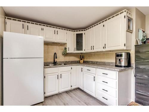 298 Westmorland Rd, Saint John, NB - Indoor Photo Showing Kitchen