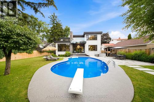 1617 Trotwood Avenue, Mississauga, ON - Outdoor With In Ground Pool With Backyard