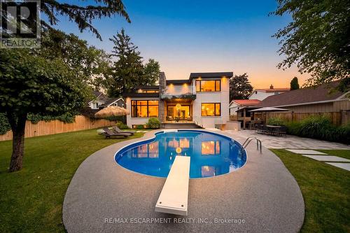 1617 Trotwood Avenue, Mississauga, ON - Outdoor With In Ground Pool With Backyard