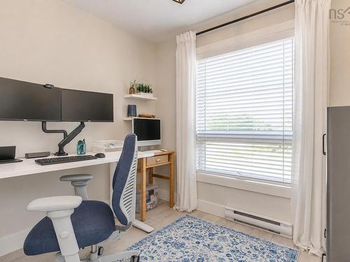 2 Owdis Avenue, Lantz, NS 