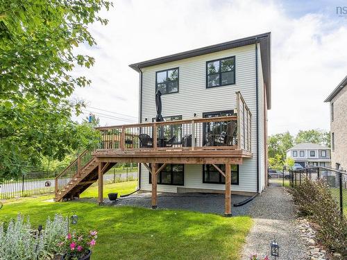 2 Owdis Avenue, Lantz, NS 