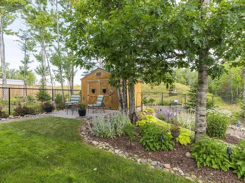 2 Owdis Avenue, Lantz, NS 