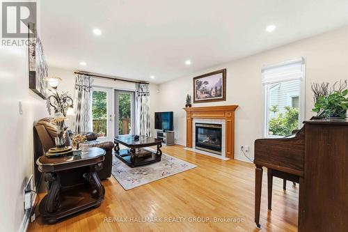 28 Sonata Place, Ottawa, ON - Indoor Photo Showing Living Room With Fireplace