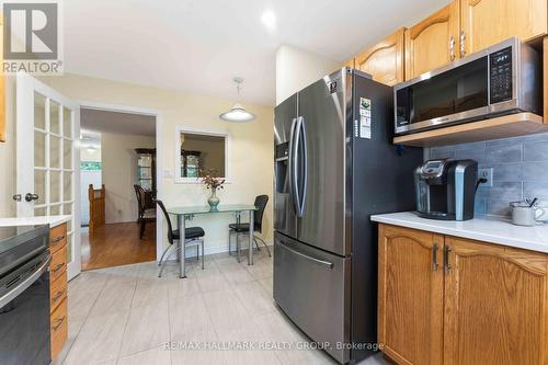 28 Sonata Place, Ottawa, ON - Indoor Photo Showing Kitchen