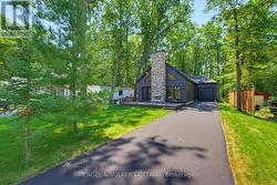 557 BAYVIEW DRIVE  Ottawa, ON K0A 3M0
