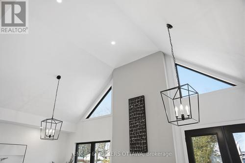557 Bayview Drive, Ottawa, ON 