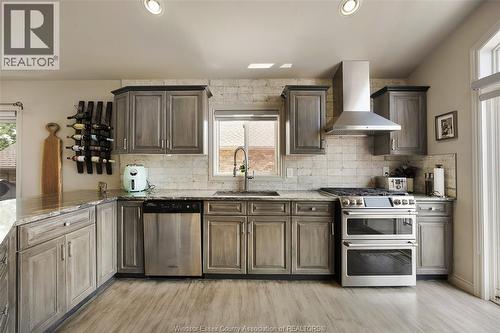 9692 Manitou Crescent, Windsor, ON 