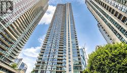 1701 - 18 HARBOUR STREET Toronto, ON M5J 2Z6