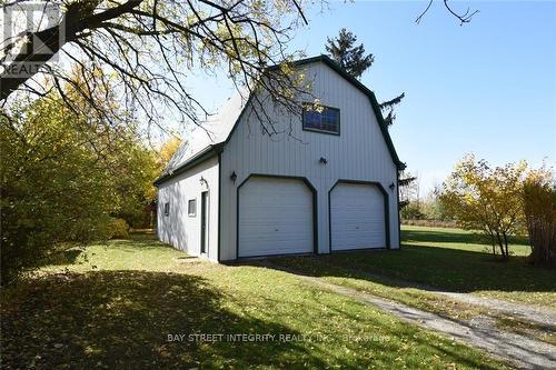 3183 CEMETERY ROAD , Hamilton, Ontario L0R 1C0 5