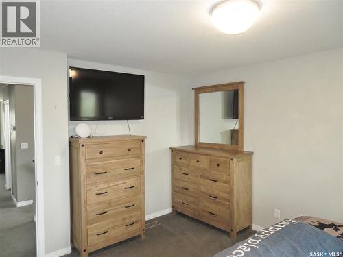 1214 Rempel Crescent, Saskatoon, SK - Indoor Photo Showing Bedroom