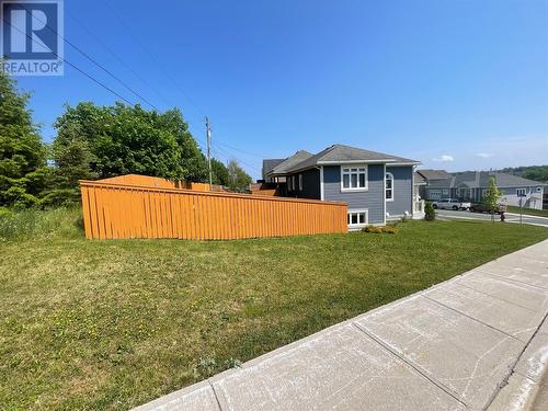 54 Blade Crescent, Mount Pearl, NL 