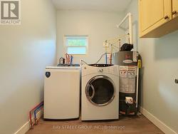 Rear Unit _ Laundry - 