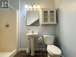 Front Unit _ Bathroom - 