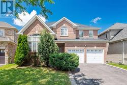 116 BEARE TRAIL Newmarket, ON L3X 3B6
