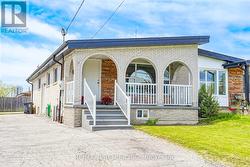 14 YATESCASTLE DRIVE Toronto, ON M3L 2B8