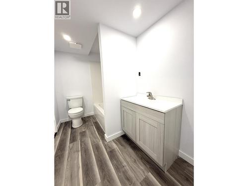 1012 E 10Th Avenue, Prince Rupert, BC - Indoor