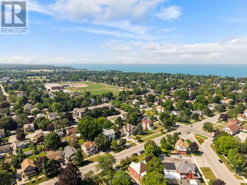 47 Elgin Avenue W, Goderich (Goderich (Town)), ON 