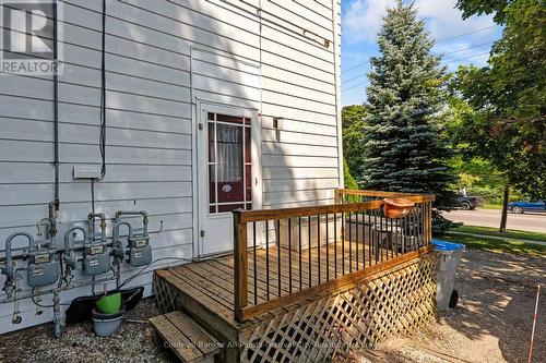 47 Elgin Avenue W, Goderich (Goderich (Town)), ON - Outdoor With Exterior
