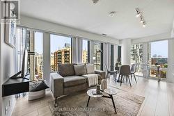 1611 - 60 SHUTER STREET Toronto, ON M5B 0B7