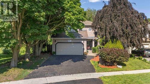 987 COPPERFIELD DRIVE  Oshawa, ON L1K 2E9